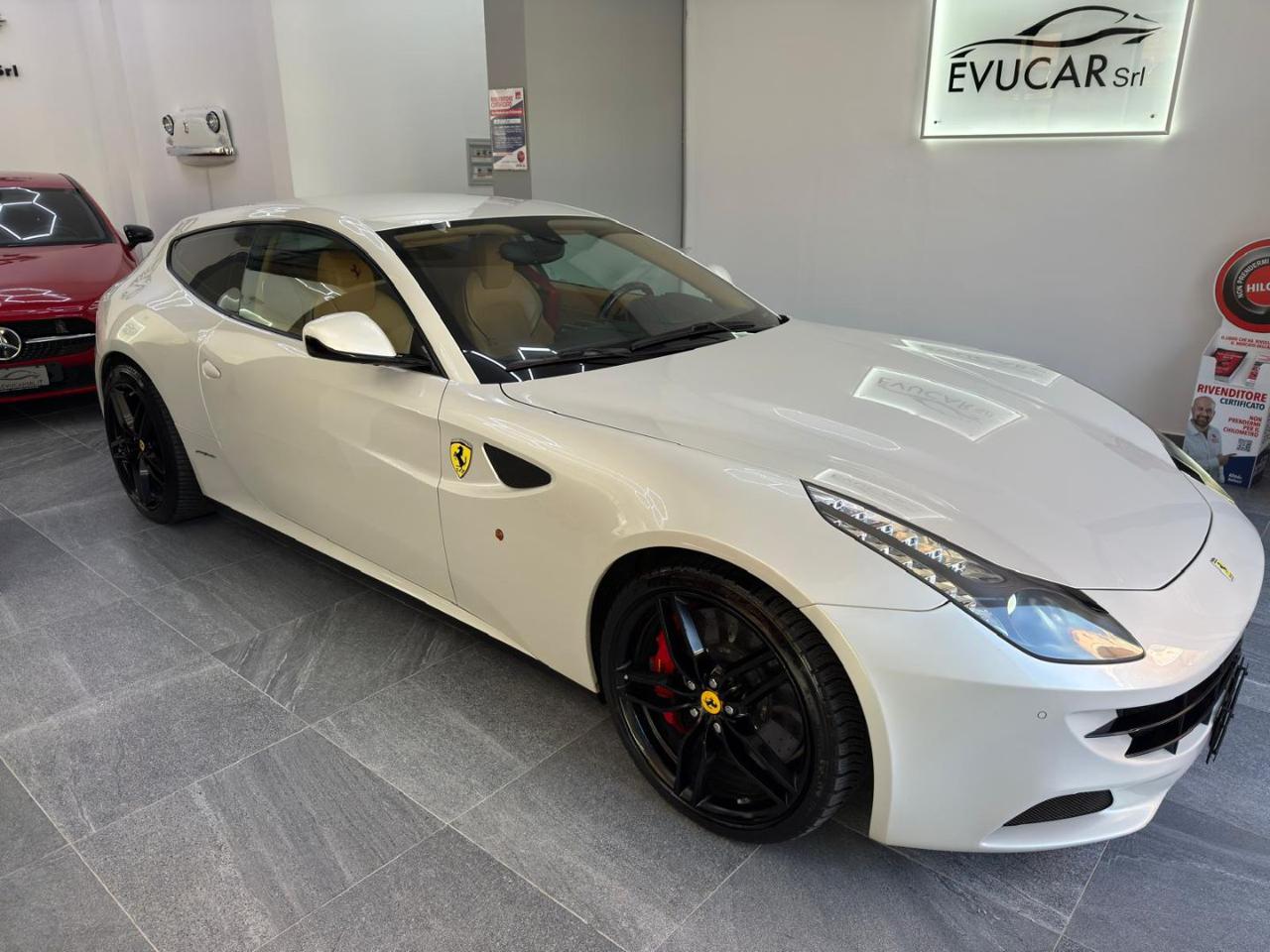 FERRARI FF DCT Tailor Made - 6