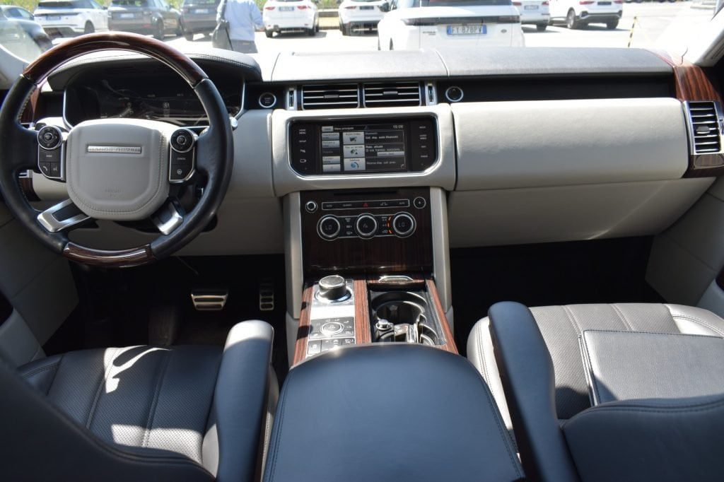 LAND ROVER Range Rover 3.0 TDV6 Vogue - 12