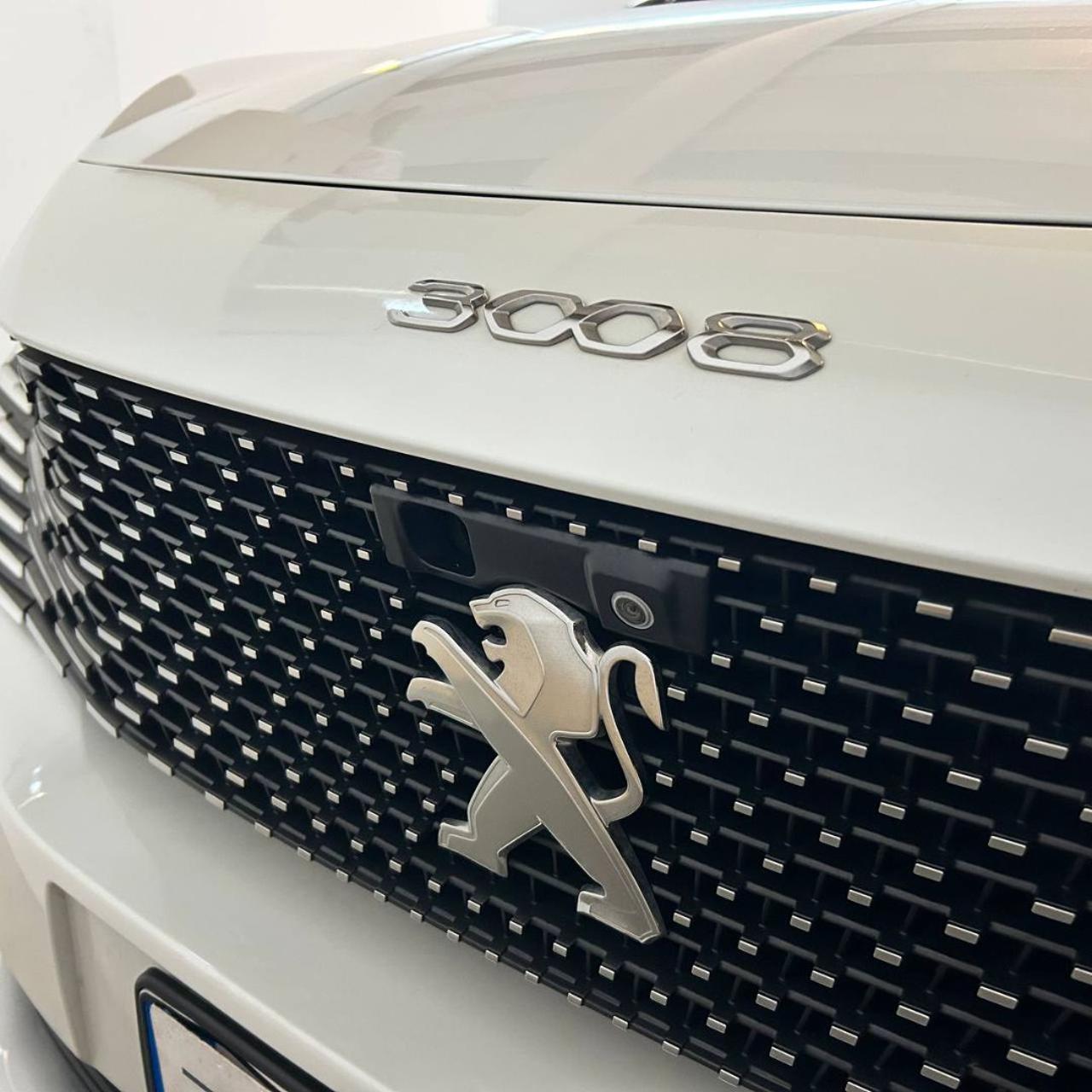 PEUGEOT 3008 Hybrid4 300 e-EAT8 GT Pack TETTO APRIBILE+PELLE - 39