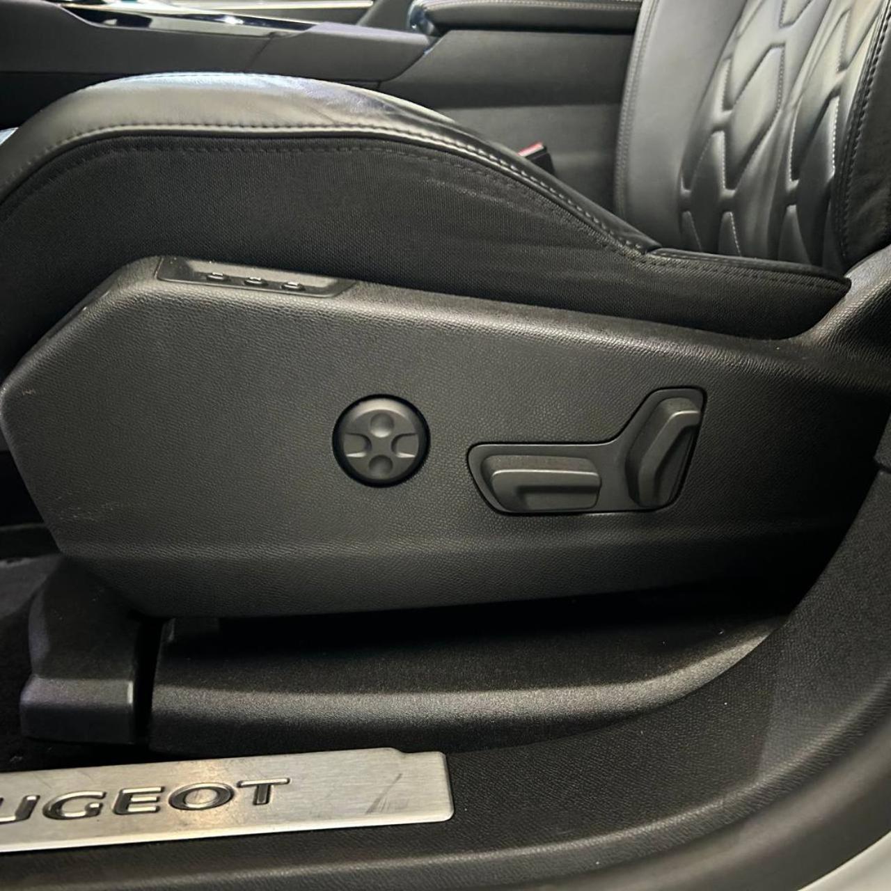 PEUGEOT 3008 Hybrid4 300 e-EAT8 GT Pack TETTO APRIBILE+PELLE - 12