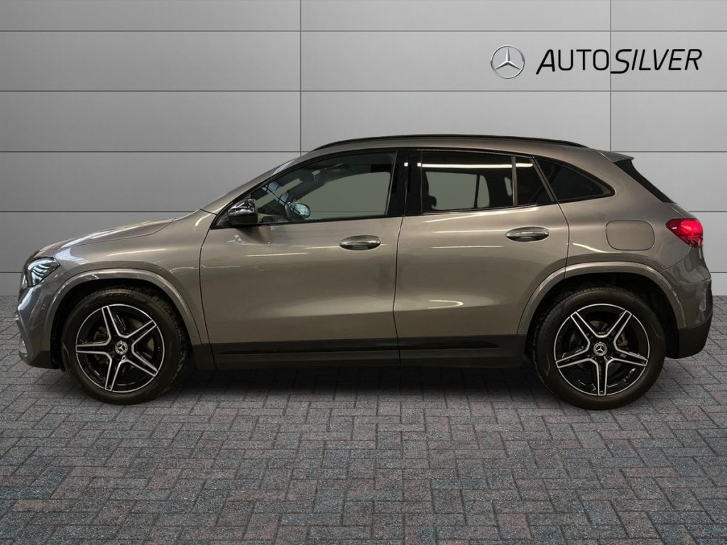 MERCEDES-BENZ GLA 200 d Automatic AMG Line Advanced Plus - 6