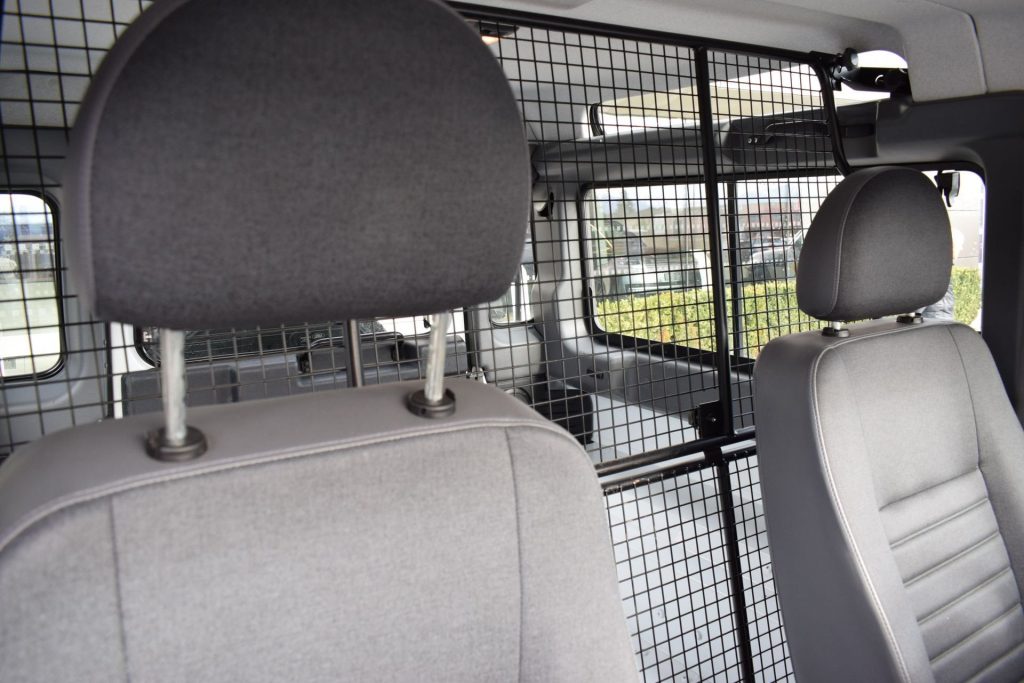 LAND ROVER Defender 90 2.2 TD4 SW- AUTOCARRO N1 NETTO EXPORT - 15