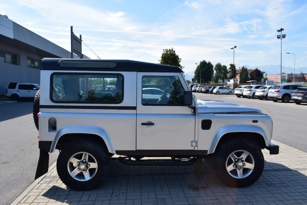 LAND ROVER Defender 90 2.2 TD4 Station Wagon N1 AUTOCARRO IVA ESPOSTA - 7