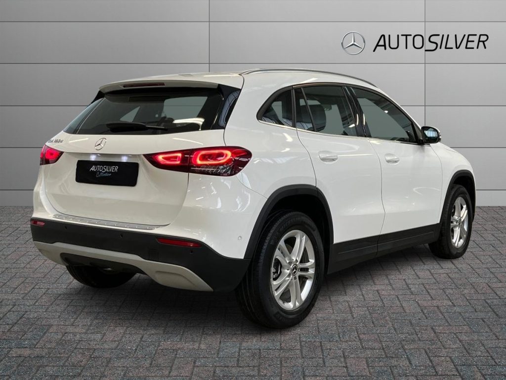 MERCEDES-BENZ GLA 180 d Automatic Sport Plus - 2