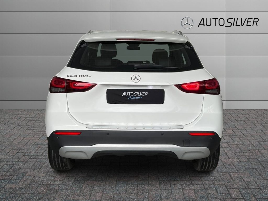MERCEDES-BENZ GLA 180 d Automatic Sport Plus - 4