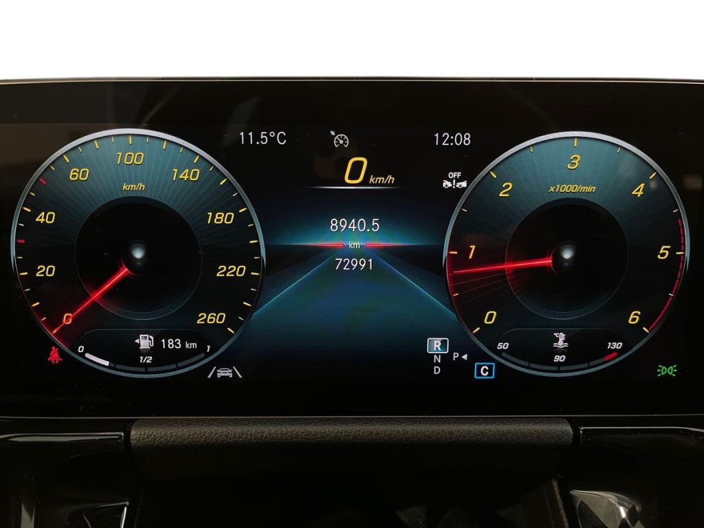 MERCEDES-BENZ GLA 180 d Automatic Sport Plus - 8