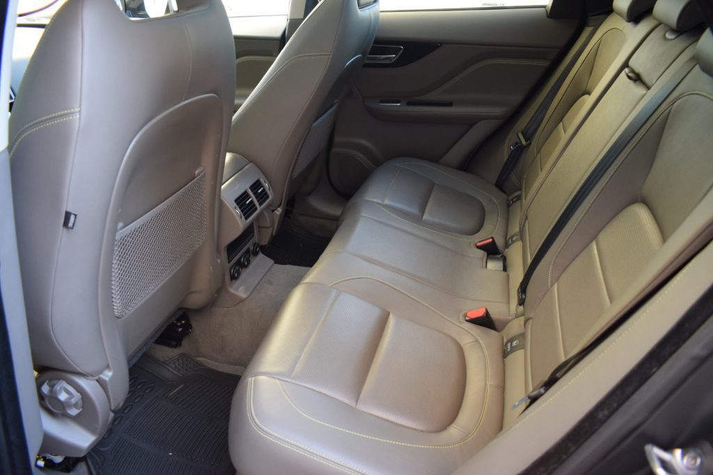 JAGUAR F-Pace 3.0 D V6 300 CV AWD aut. R-Sport - 20