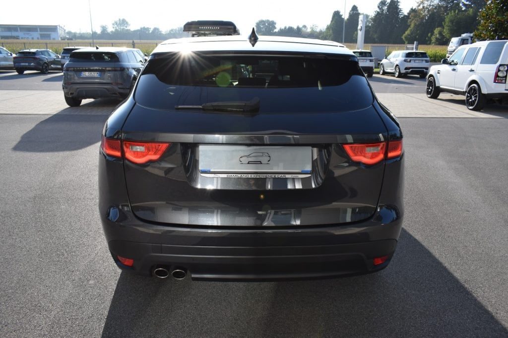JAGUAR F-Pace 2.0 D 180 CV AWD aut. R-Sport - 7