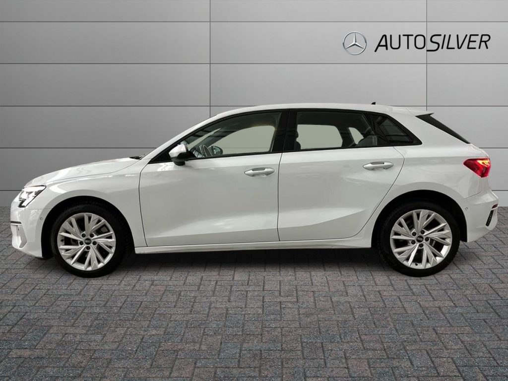 AUDI A3 30 TFSI Business Advanced - 6