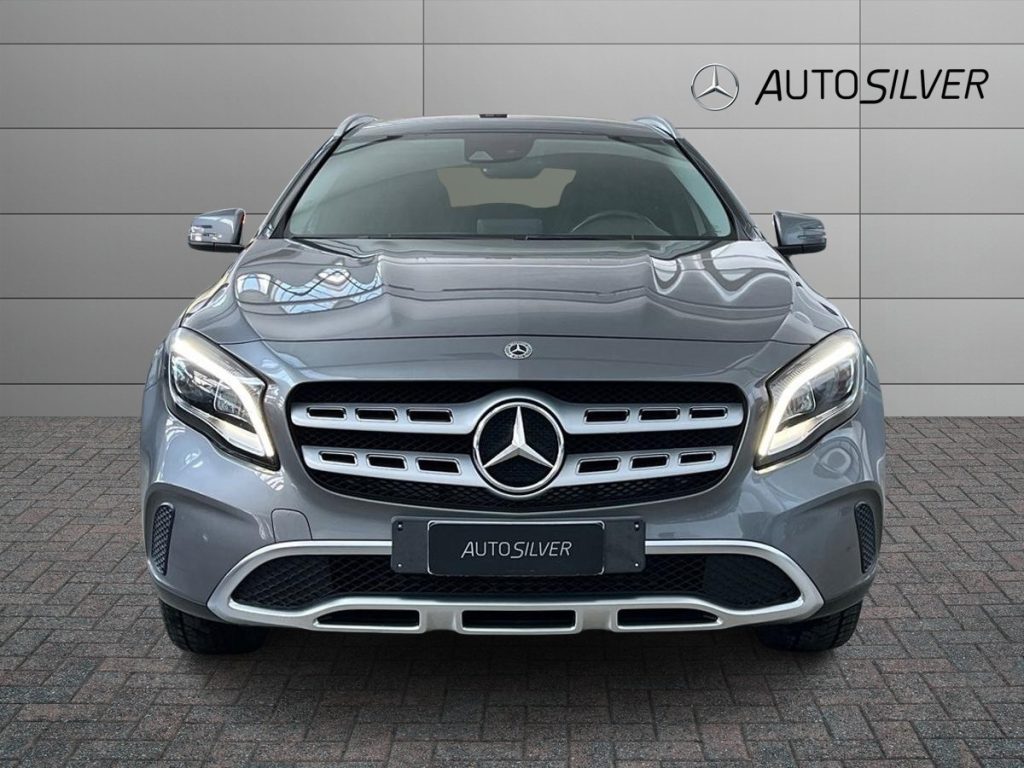 MERCEDES-BENZ GLA 200 d Automatic Sport - 3
