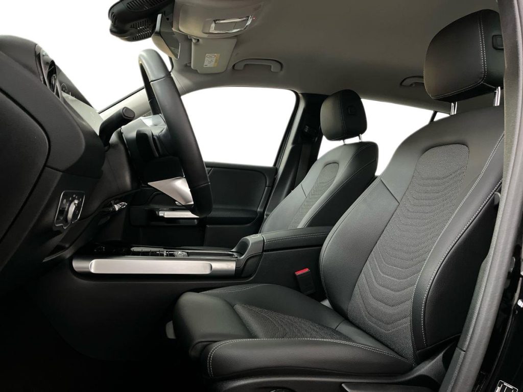 MERCEDES-BENZ GLB 180 d Automatic Progressive Advanced - 10