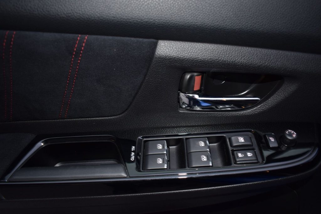 SUBARU Impreza WRX  STI LEGENDARY EDITION 37/55 - 26