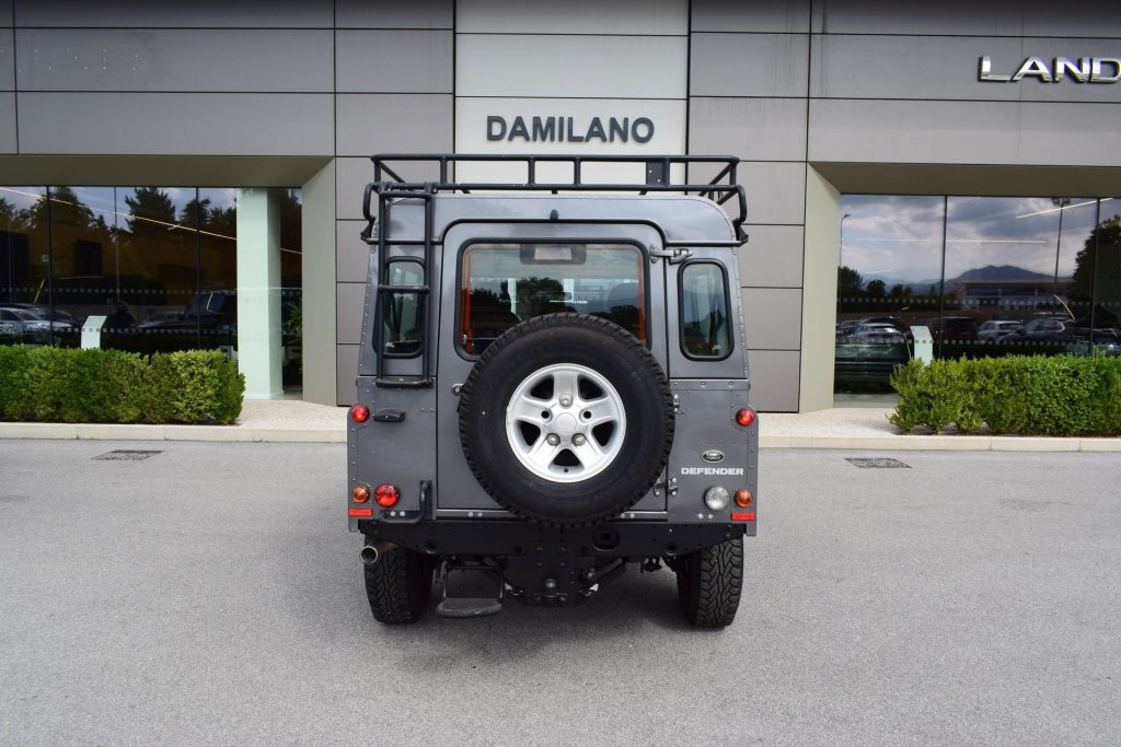 LAND ROVER Defender Defender 110 2.2 TD4 Station Wagon E N1 - 7