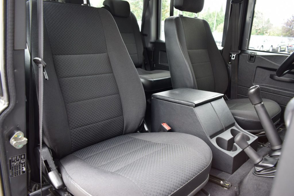 LAND ROVER Defender Defender 110 2.2 TD4 Station Wagon E N1 - 18