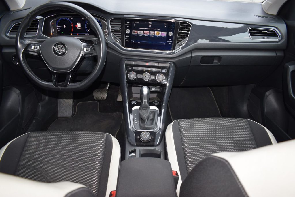 VOLKSWAGEN T-Roc 2.0 TDI DSG 4MOTION UNICOPROPRIETARIO - 9