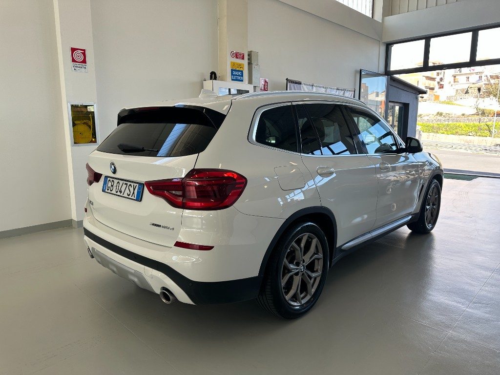 BMW X3 xDrive20d xLine - 4