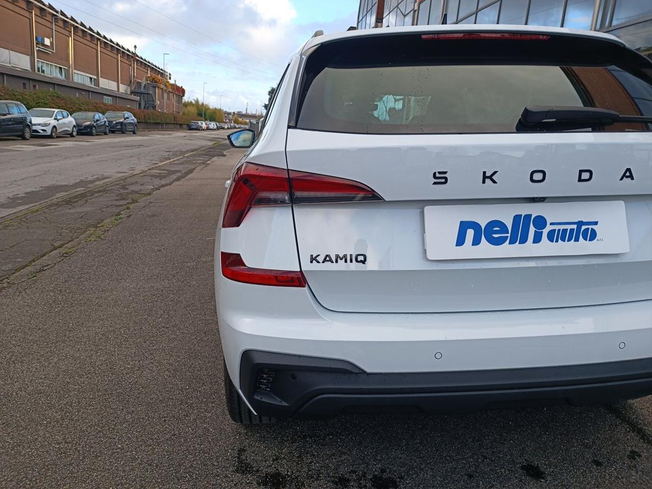 SKODA Kamiq 1.0 TSI 115 CV DSG Black Dots - 23