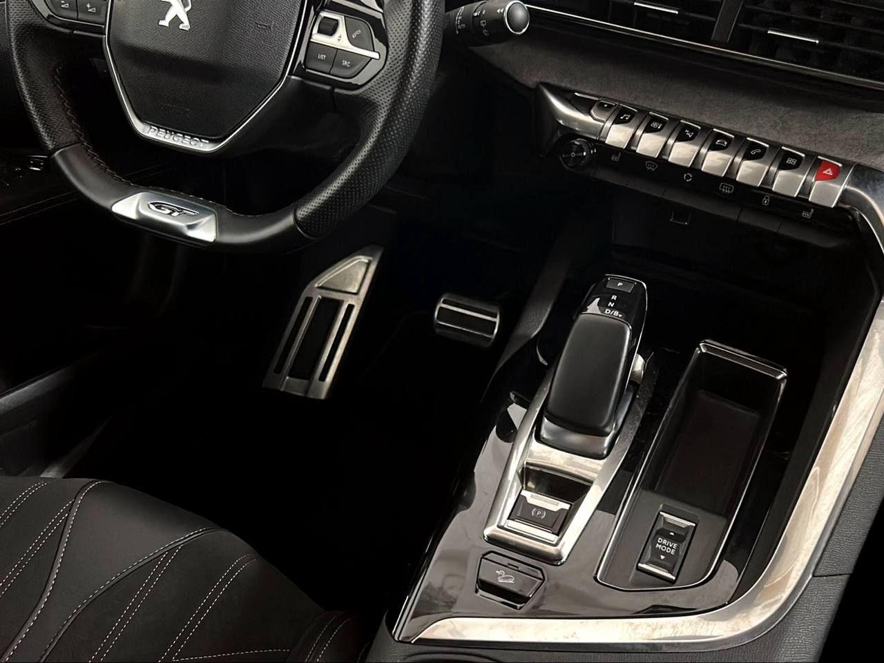 PEUGEOT 3008 Hybrid4 300 e-EAT8 GT Pack TETTO APRIBILE - 29