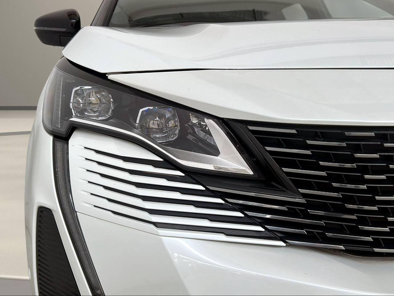 PEUGEOT 3008 Hybrid4 300 e-EAT8 GT Pack TETTO APRIBILE - 40