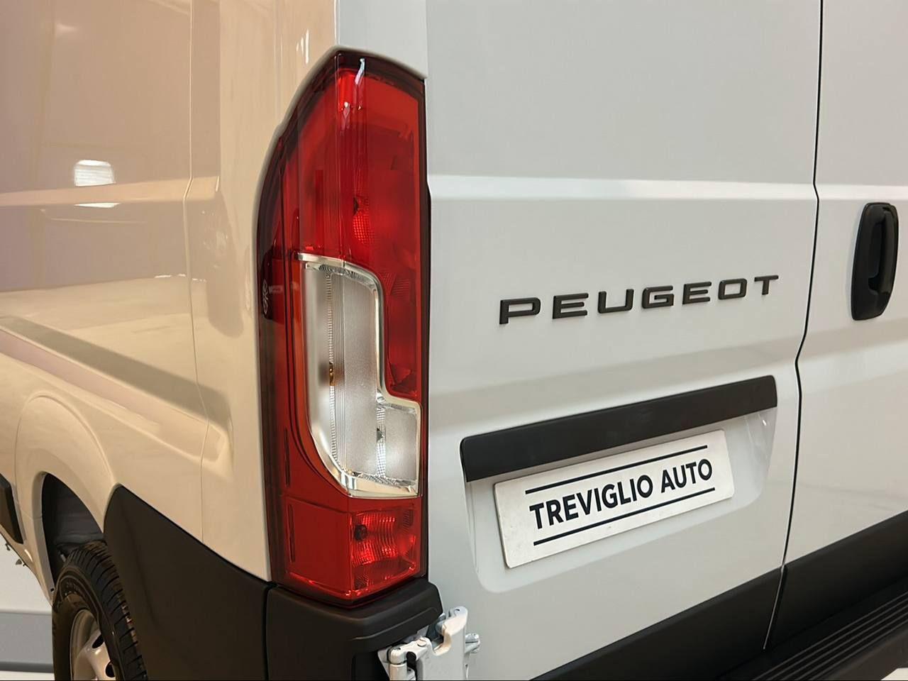 PEUGEOT Boxer 35 2.2 BlueHDi 140 S&S PLM-TM Furgone L3H2 - 30