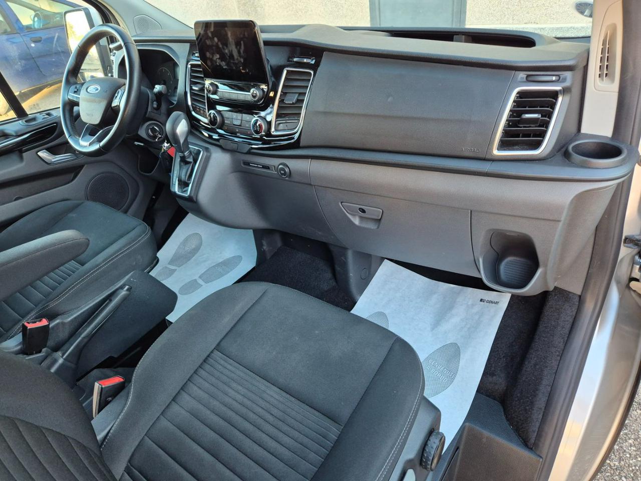 FORD Transit Custom 300 2.0 EcoBlue 170 aut. PC-DC Furg. Titanium - 13