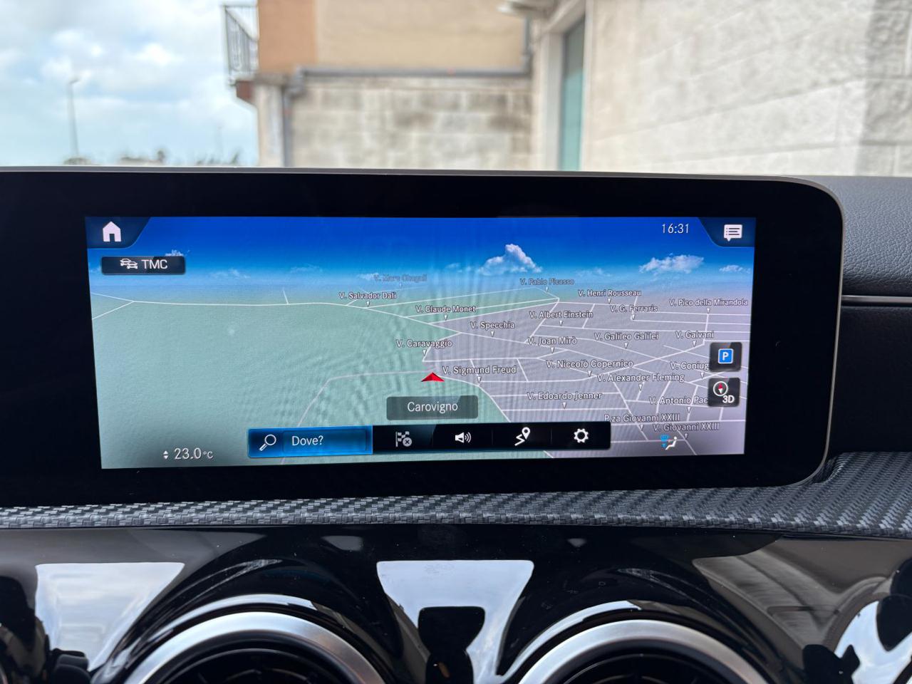 MERCEDES-BENZ A 200 d Automatic Business Extra MONITOR 10,25 - 16