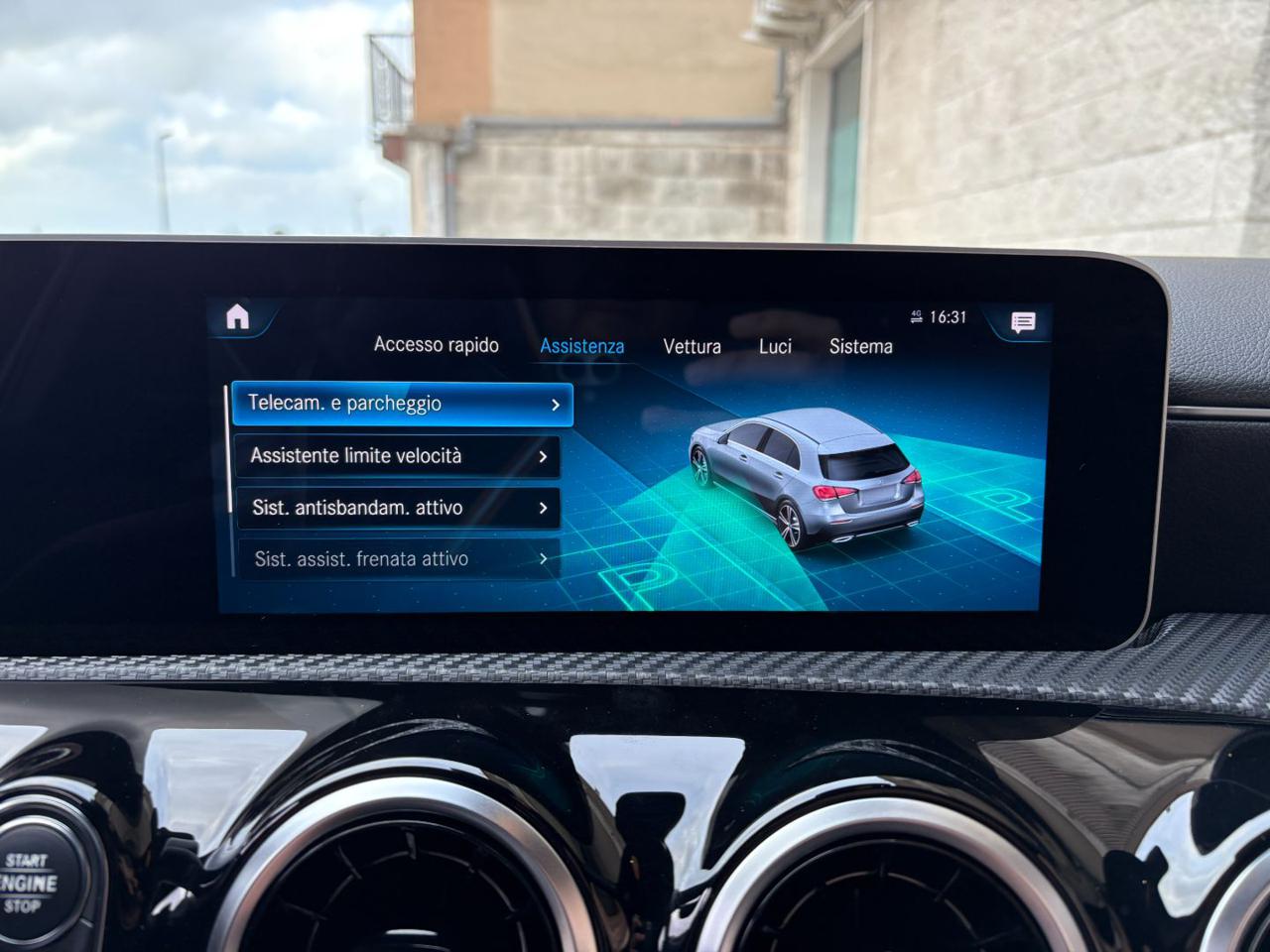 MERCEDES-BENZ A 200 d Automatic Business Extra MONITOR 10,25 - 21