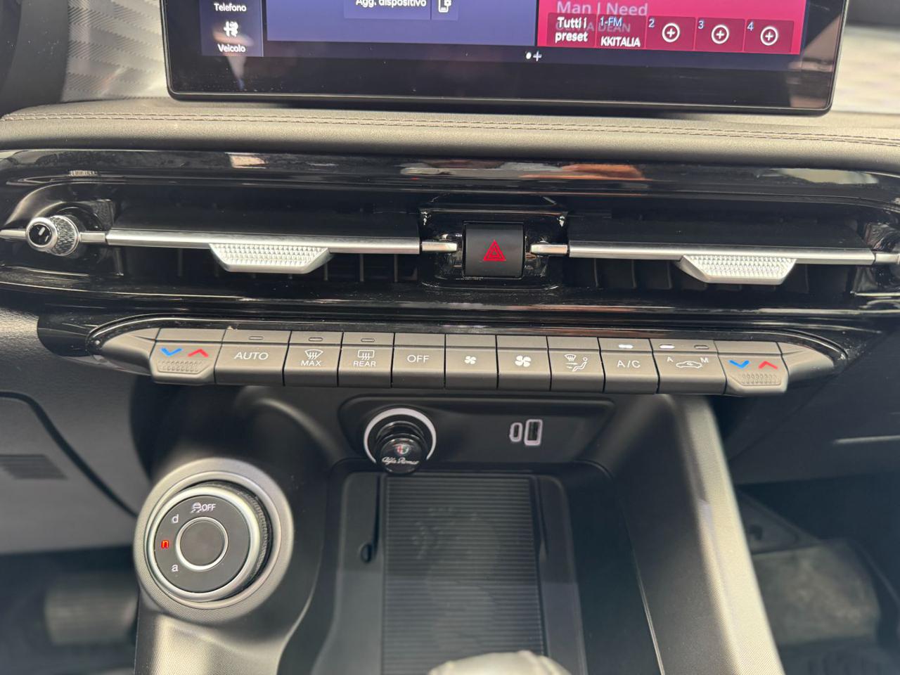 ALFA ROMEO Tonale 1.5 160cv MHEV TCT7 Edizione Speciale - 18