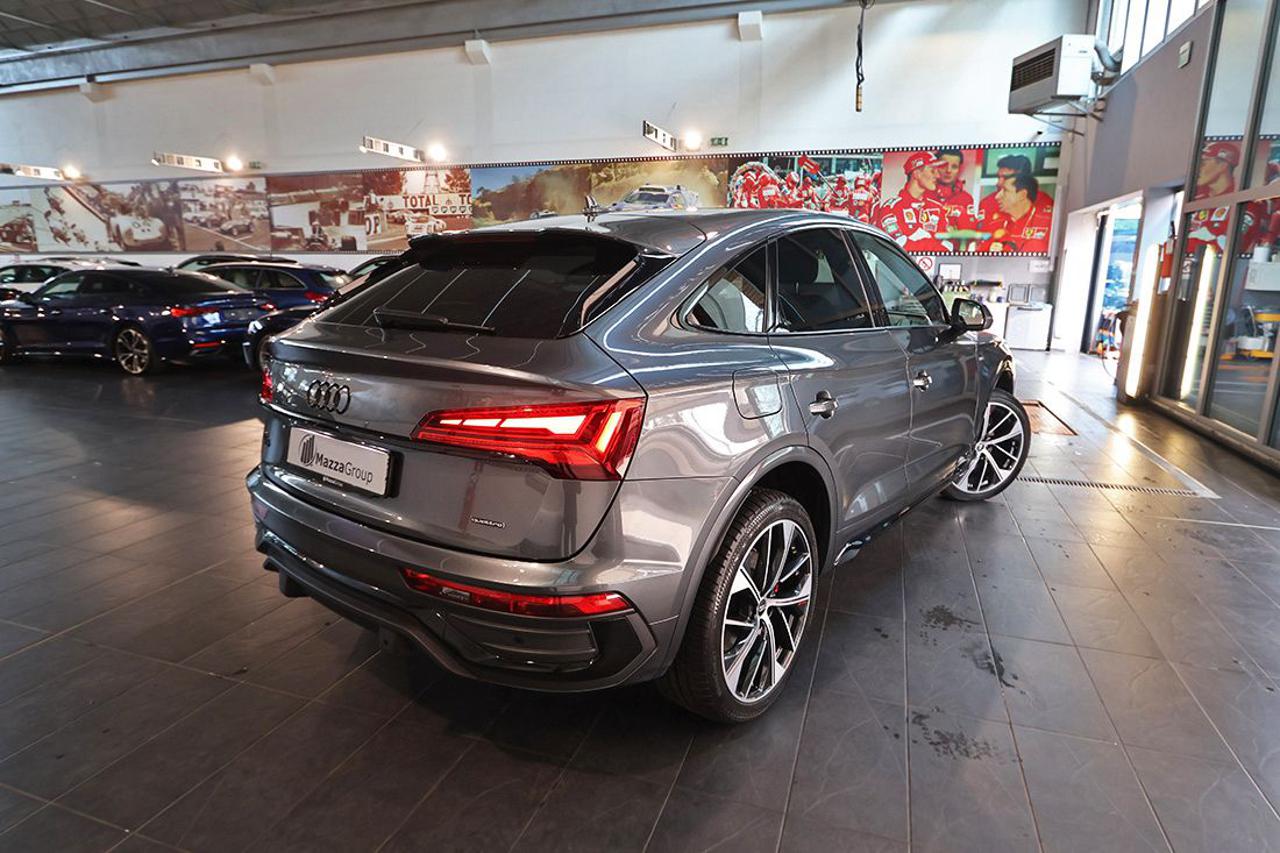 AUDI Q5 40 TDI Sportback Quattro S-Tronic S-Line Plus - 9