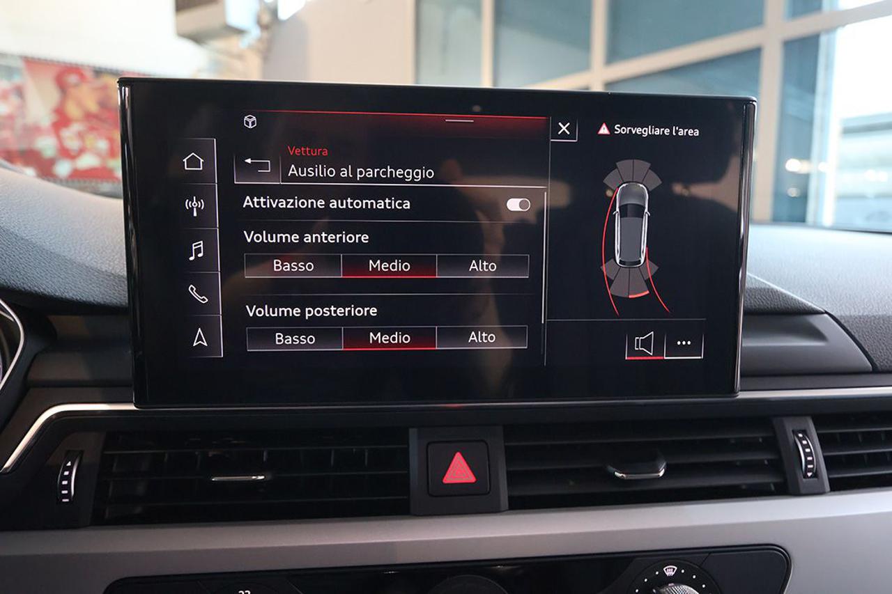 AUDI A4 40 TDI Avant Quattro S-Tronic Business - 23