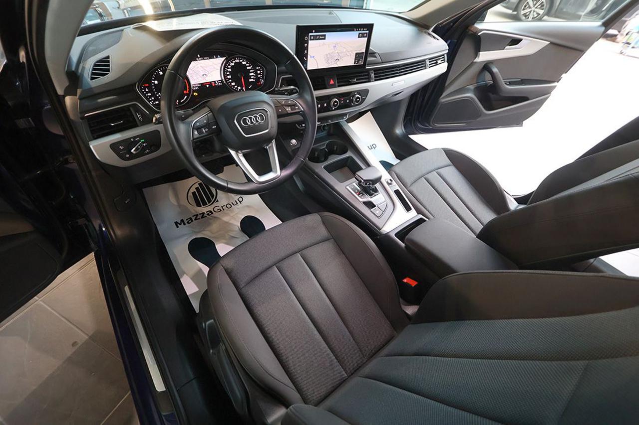 AUDI A4 40 TDI Avant Quattro S-Tronic Business - 13
