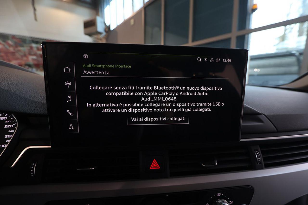 AUDI A4 40 TDI Avant Quattro S-Tronic Business - 24