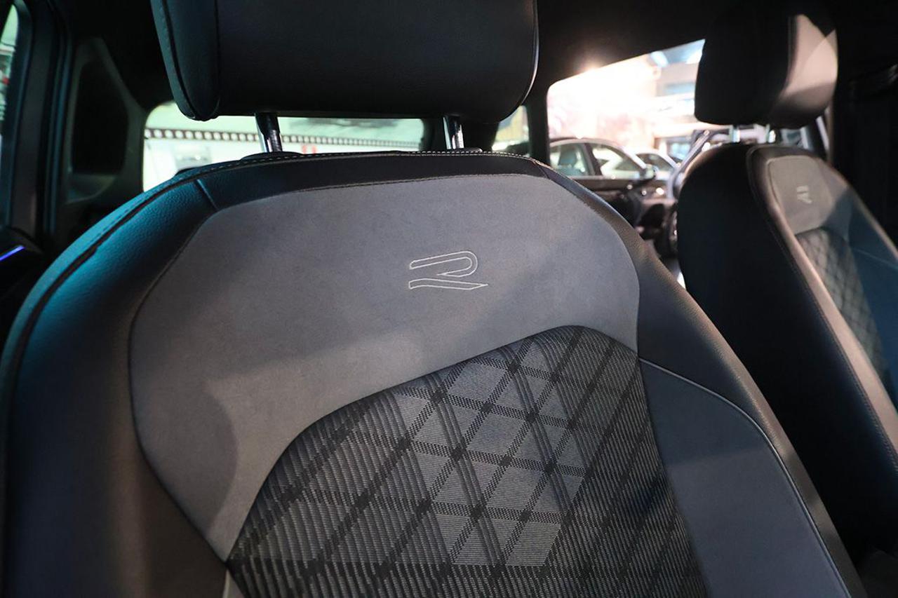 VOLKSWAGEN Tiguan 2.0 TDI 150cv SCR DSG R-Line - 36