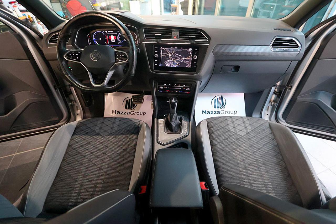 VOLKSWAGEN Tiguan 2.0 TDI 150cv SCR DSG R-Line - 14