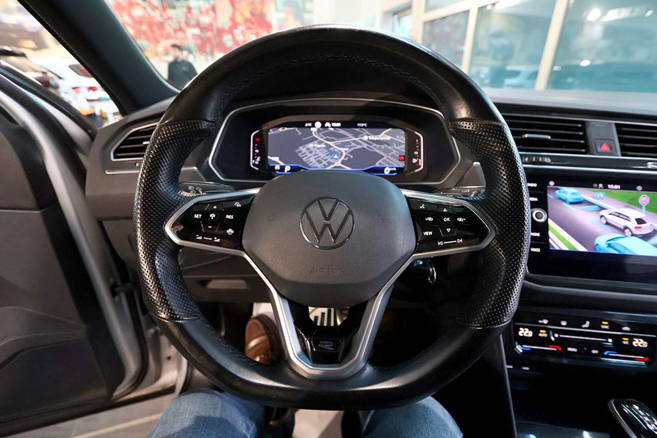 VOLKSWAGEN Tiguan 2.0 TDI 150cv SCR DSG R-Line - 20