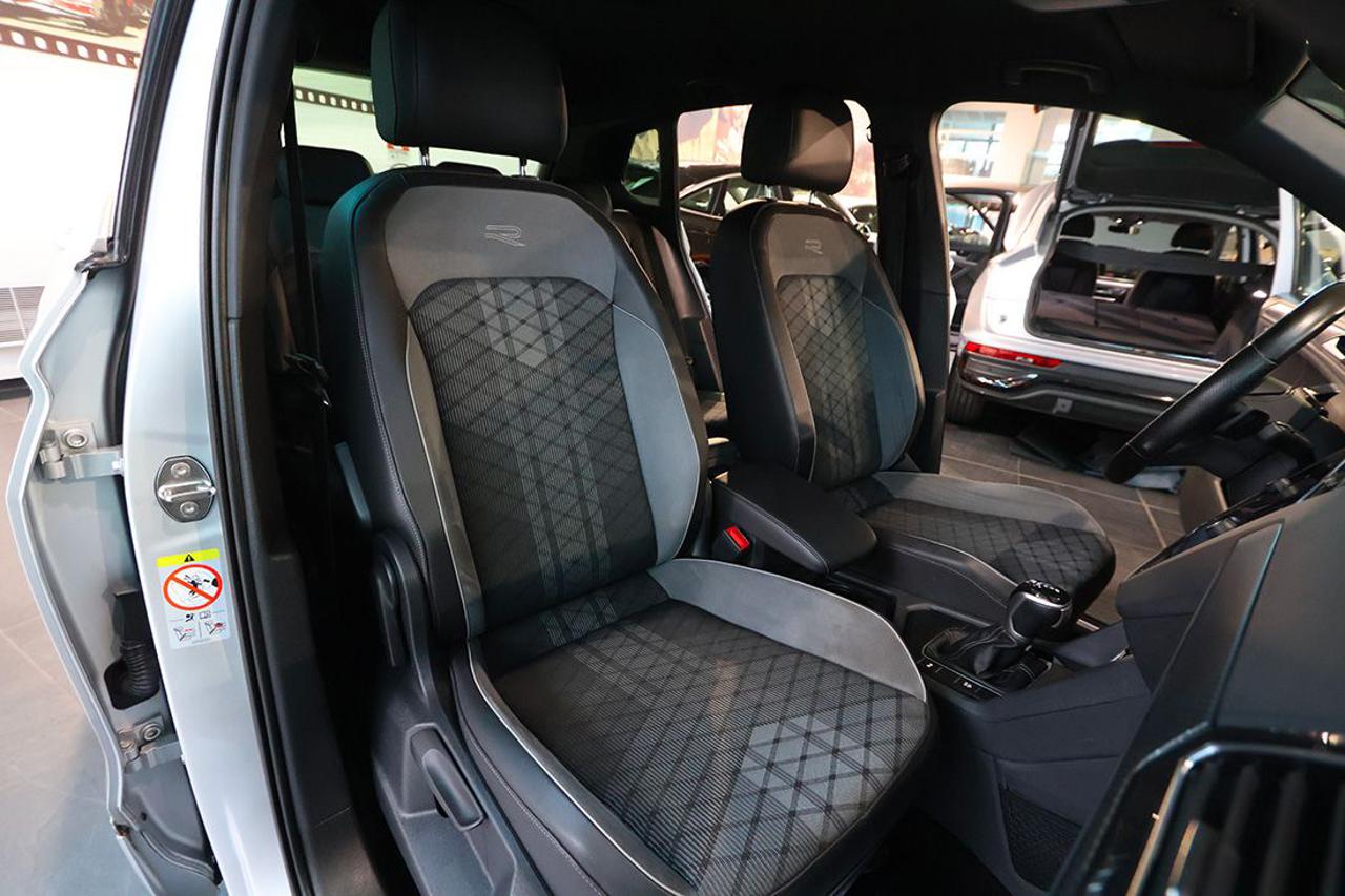 VOLKSWAGEN Tiguan 2.0 TDI 150cv SCR DSG R-Line - 16