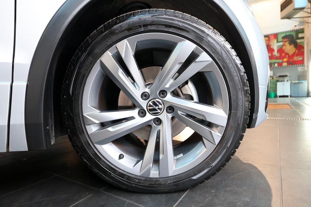 VOLKSWAGEN Tiguan 2.0 TDI 150cv SCR DSG R-Line - 6