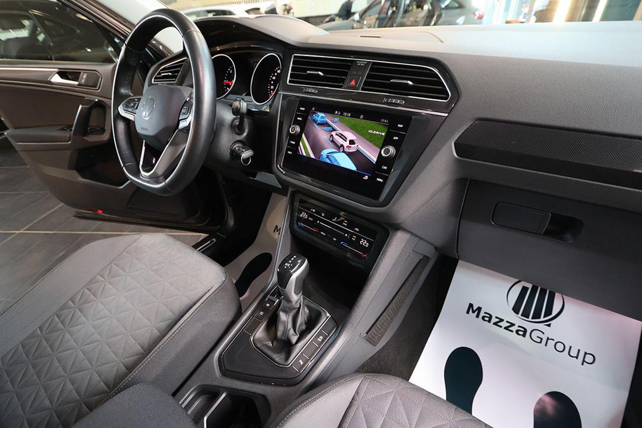 VOLKSWAGEN Tiguan 2.0 TDI 150cv SCR DSG Life - 30