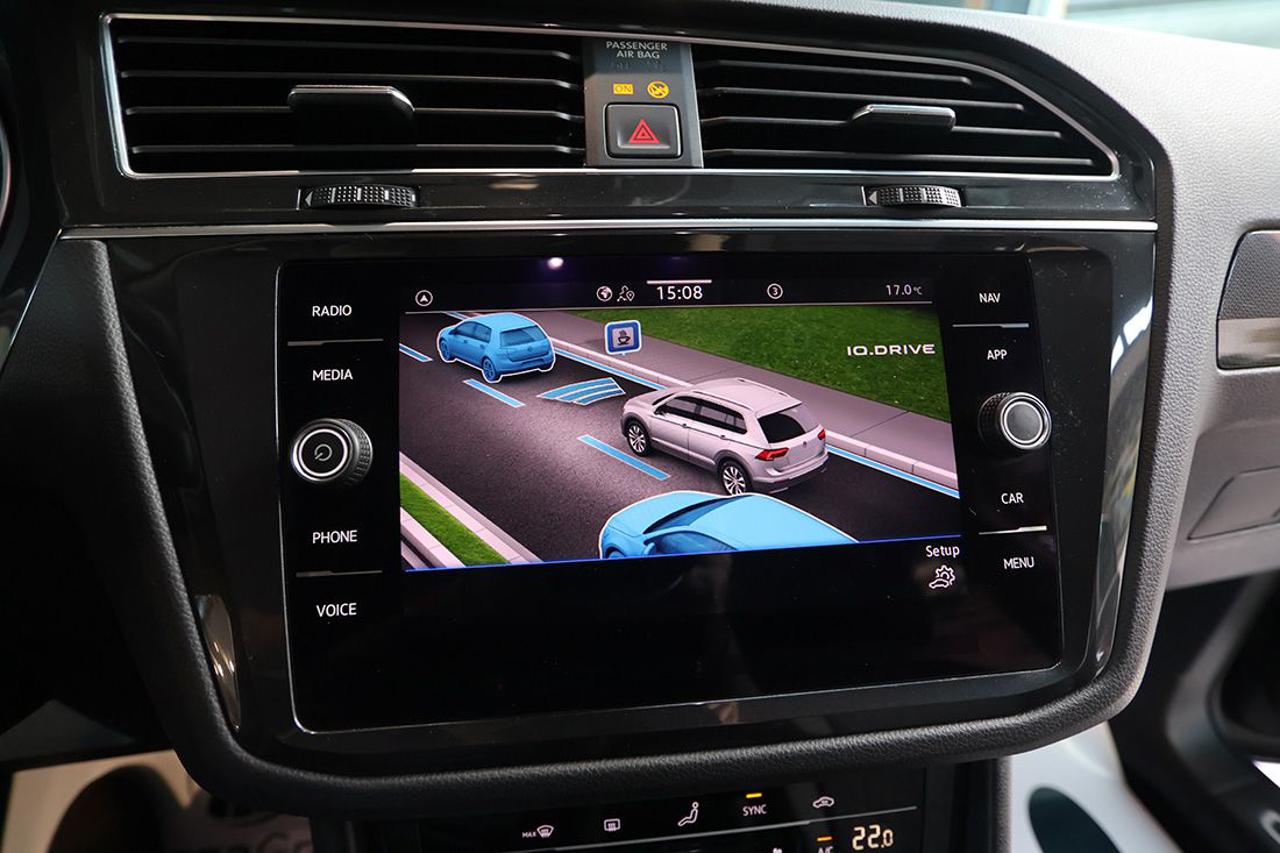 VOLKSWAGEN Tiguan 2.0 TDI 150cv SCR DSG Life - 25