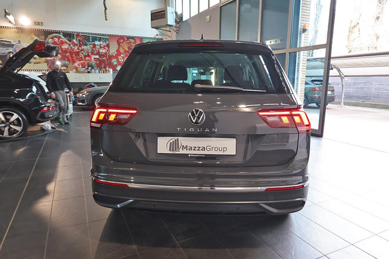 VOLKSWAGEN Tiguan 2.0 TDI 150cv SCR DSG Life - 8