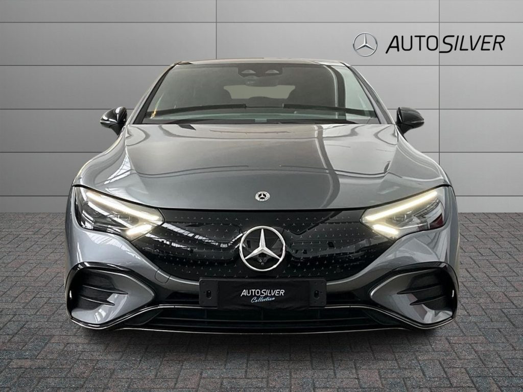 MERCEDES-BENZ EQE 350 4Matic Premium - 3