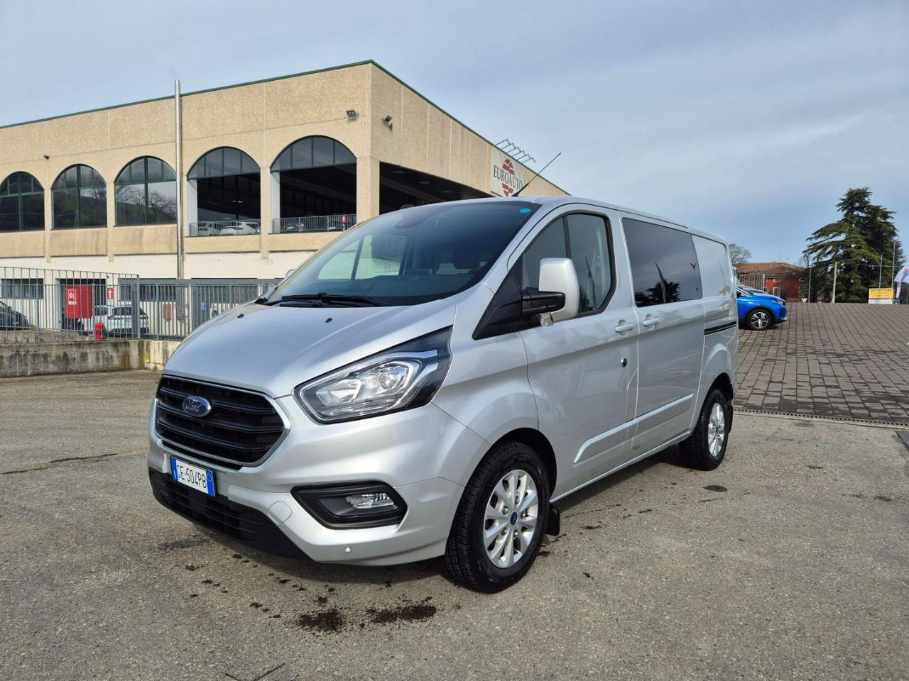 FORD Transit Custom 300 2.0 EcoBlue 170 aut. PC-DC Furg. Titanium - 2