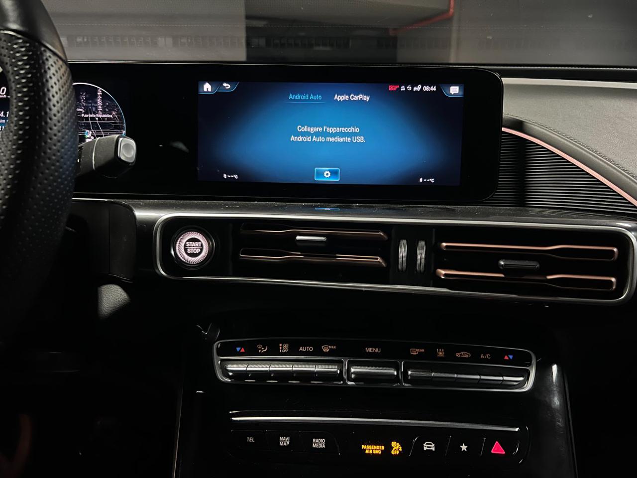 MERCEDES-BENZ EQC 400 4Matic Masterclass - 23