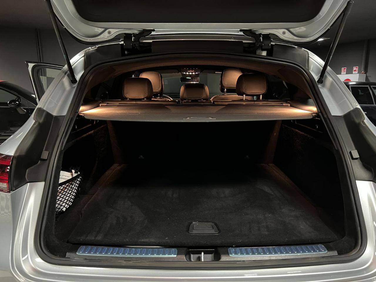 MERCEDES-BENZ EQC 400 4Matic Masterclass - 14