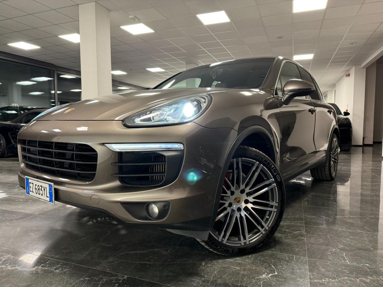 Porsche Cayenne 3.0 Diesel TETTO / SOSP. PNEU. / SED. RISC. / BOSE 2015
