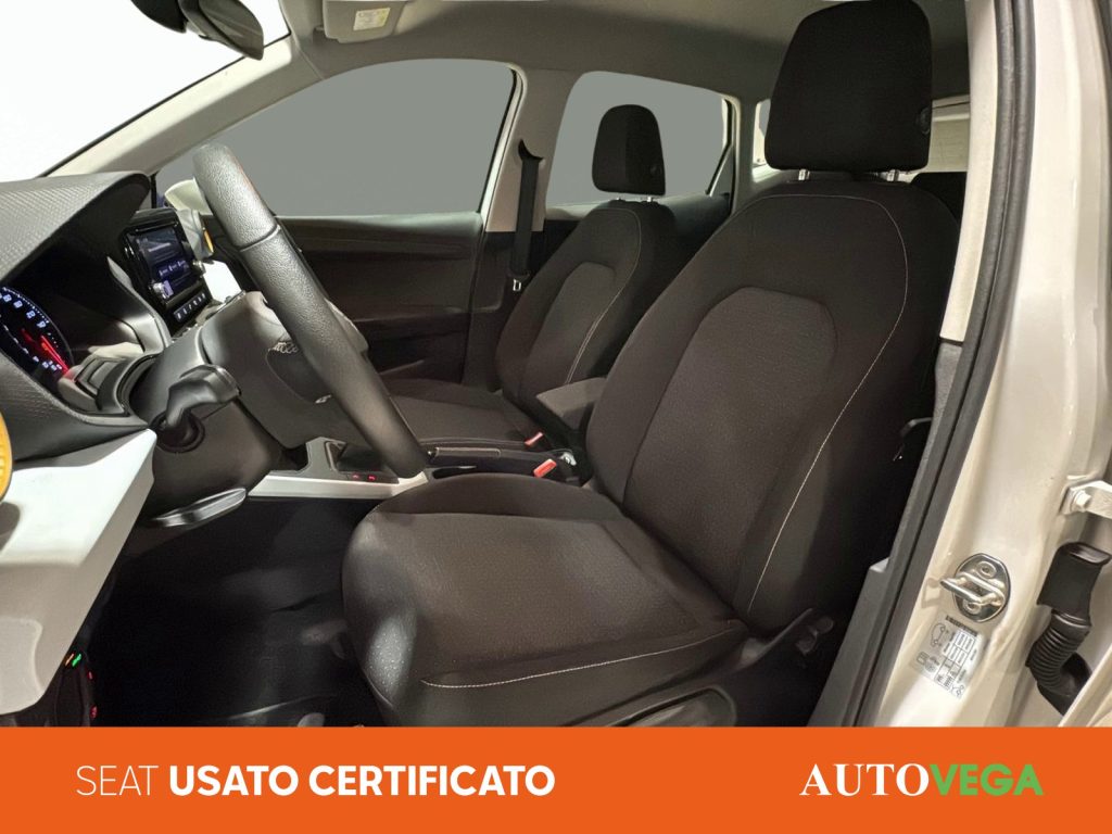 SEAT Arona 1.0 tgi style 90cv - 17
