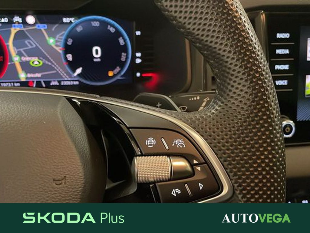 SKODA Karoq 2.0 tdi executive 4x4 150cv dsg - 13