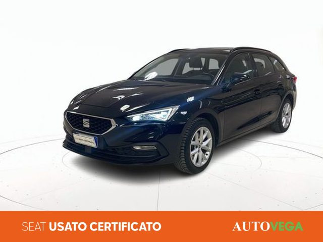 SEAT Leon Nero pastello