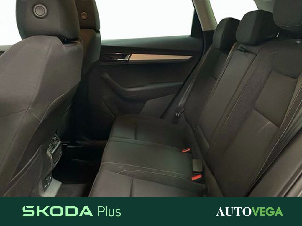 SKODA Karoq 2.0 tdi executive 115cv - 11