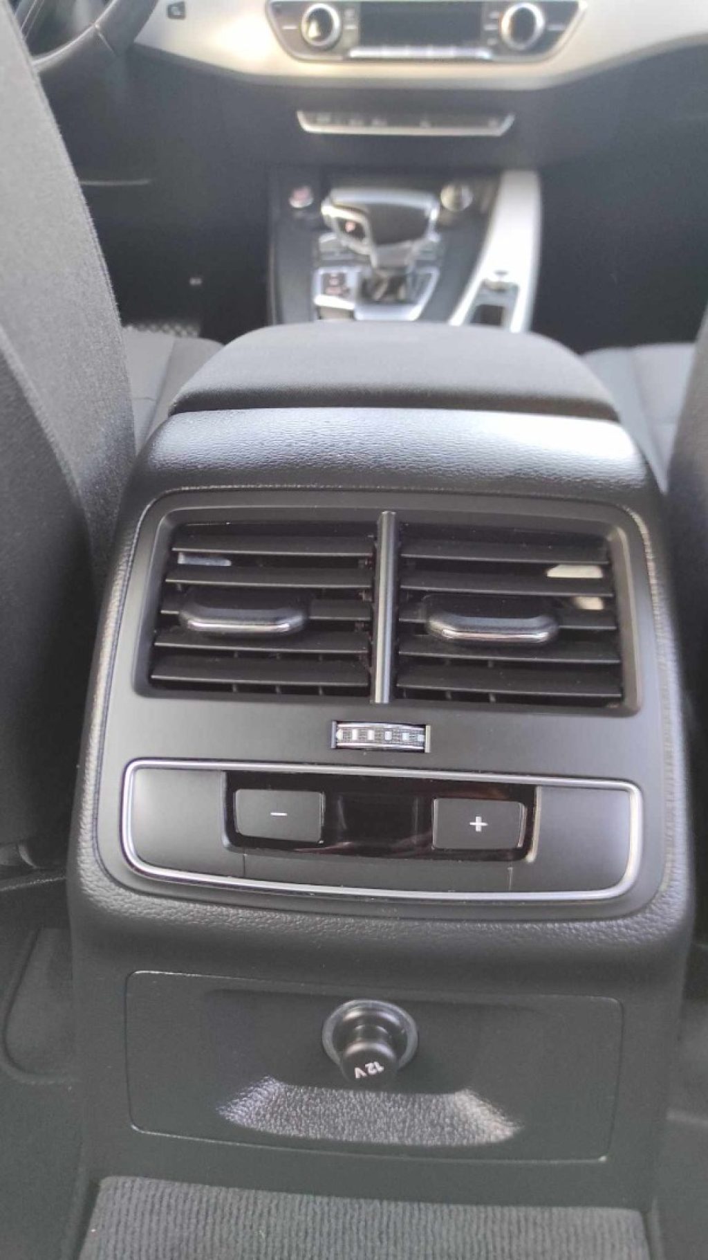 AUDI A4 Avant 35 TDI S tronic Business - 12